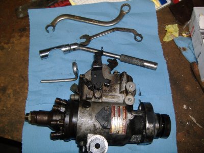 Injectiom pump wrench set 1.JPG