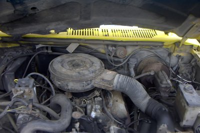 86 F-350 Engine.jpg