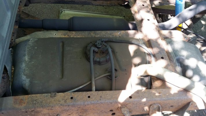 ford fuel tank.jpg