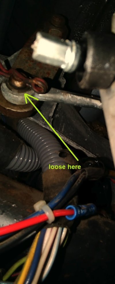 clutch_rod.master_cylinder.lose.jpg