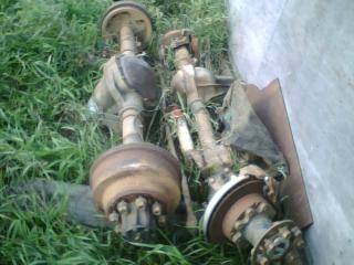 Front n Rear diffs.jpg