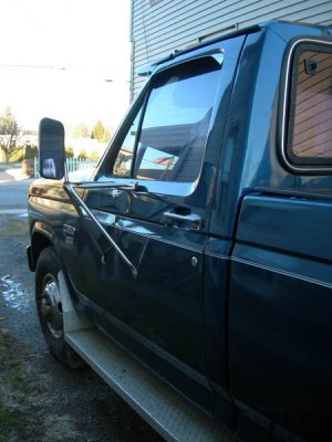 truck_door_mirror.jpg