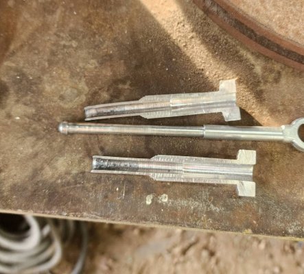 Clutch MC rod removal tool.jpg