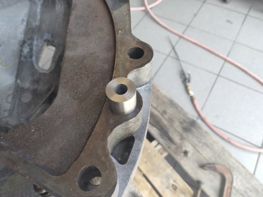 09 119 pilot bushing.jpg