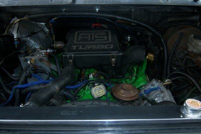 Engine compartment.jpg