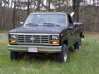 1986 Ford F250 4x4 Diesel 001.JPG