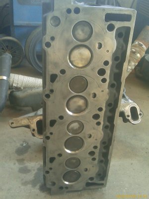 Valves and seals done- 7.3 IDI 003.jpg