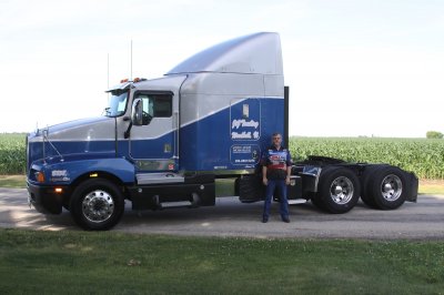 Jerry_Pruett_Kenworth.JPG