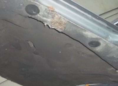 hood insulation-clips.jpg