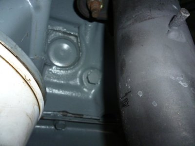 Block drain plugs b.JPG
