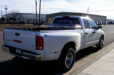 03 Dodge dually Ram 3500 001comp.jpg